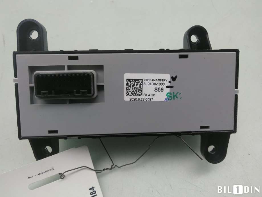 Bryter diverse til Hyundai Kona 2017-2021 (Type I, Fase 1) (HYUNDAI|93710K4AM0|)