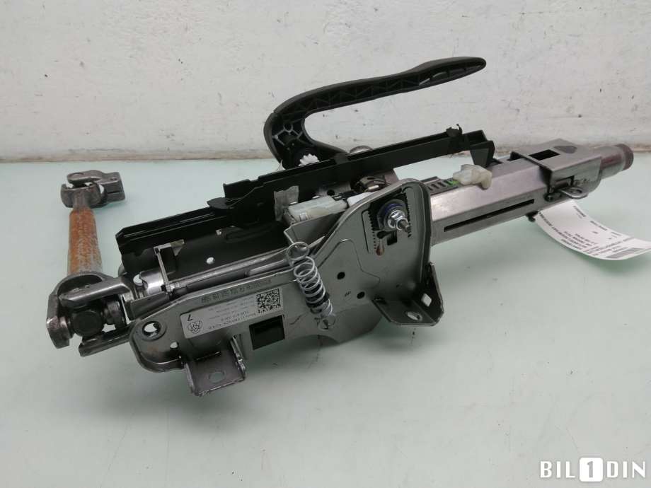 Rattaksel til VW Tiguan, 2016-2020 (Type II, Fase 1)  (VOLKSWAGEN|5QB419506S)