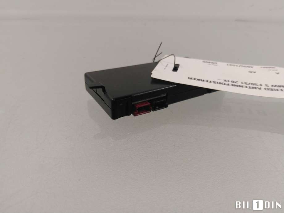 Antenne forsterker til BMW 3-Serie 2012-2018 (F30/F31/F34) (F30/F31/F34) (BMW|65209231514||AV9231514)
