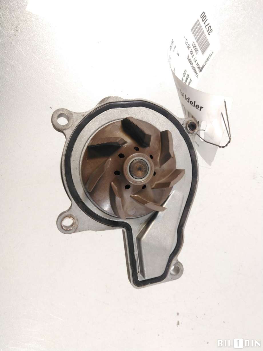 Vannpumpe til BMW X1 2015-2022 (F48) (F48) (BMW|11518591069|)