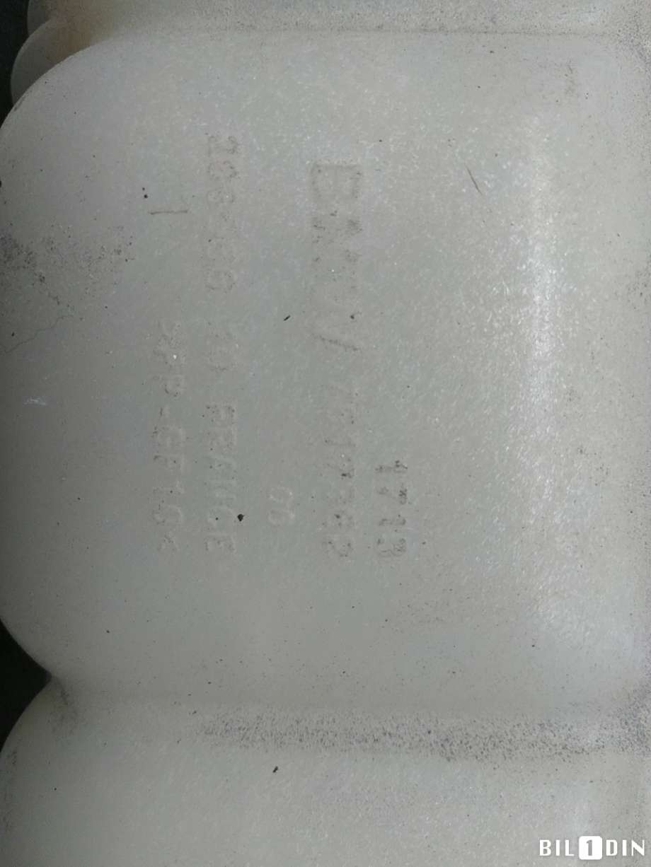 Ekspansjonstank til BMW X1 2015-2022 (F48) (F48) (BMW|17137617362|)
