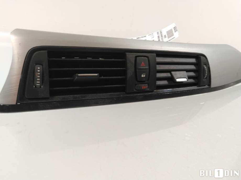 Dashbord friskluftdyse til BMW 4-Serie 2013-2020 (F32/F33/F36) (F32/F33/F36) (BMW|64229218552|)