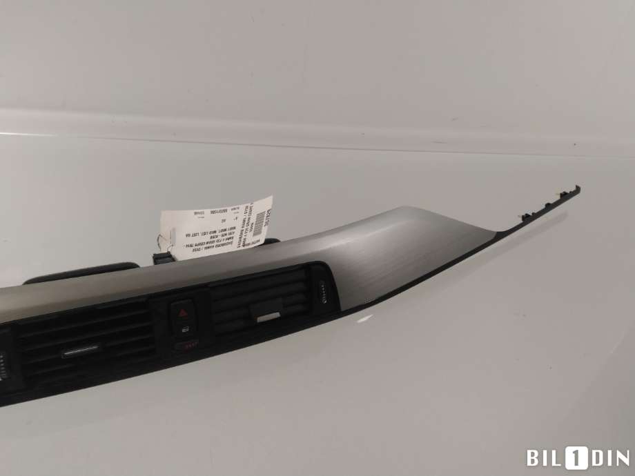 Dashbord friskluftdyse til BMW 4-Serie 2013-2020 (F32/F33/F36) (F32/F33/F36) (BMW|64229218552|)