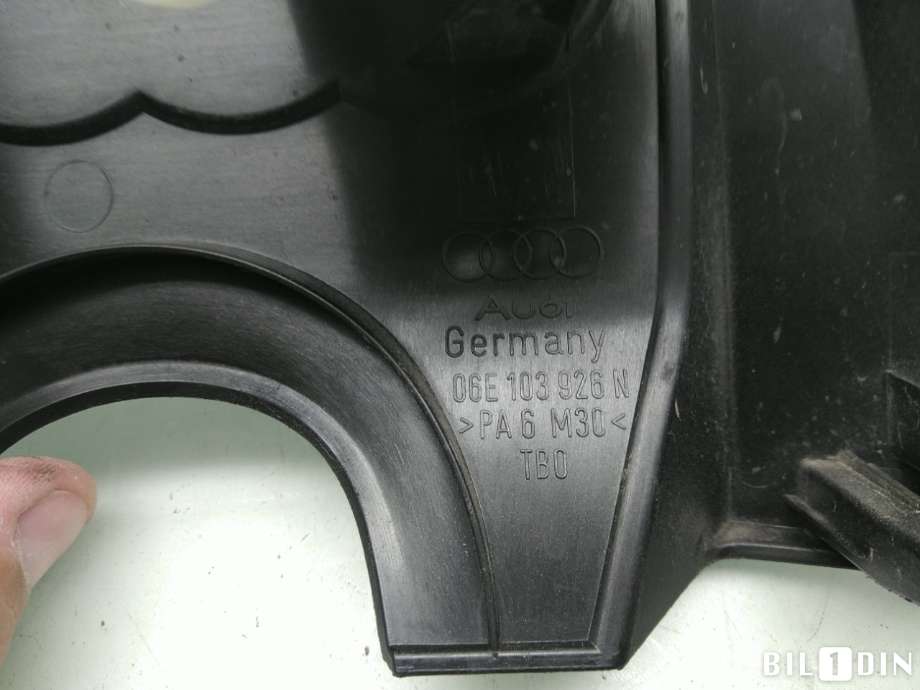 Motordeksel over motor til Audi A4 2007-2014 (Type IV) (B8) (B8) (AUDI|06E103926J|)