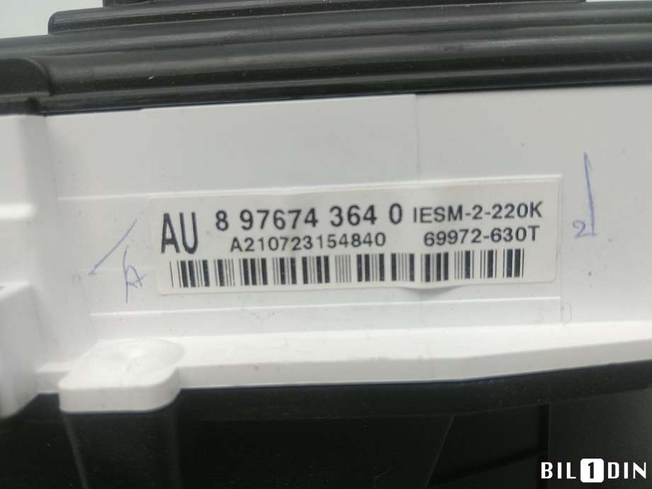 Instrumentpanel til Isuzu D-Max 2021-->> (Type III)  (|8976743640)