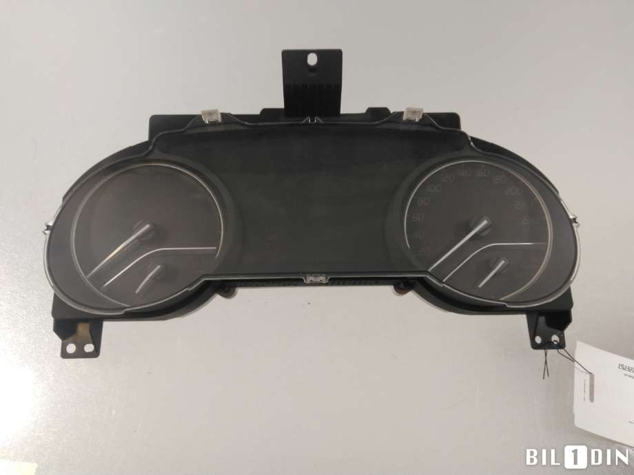 Instrumentpanel til Toyota Camry 2019-->>  (TOYOTA|8380033Y21|)
