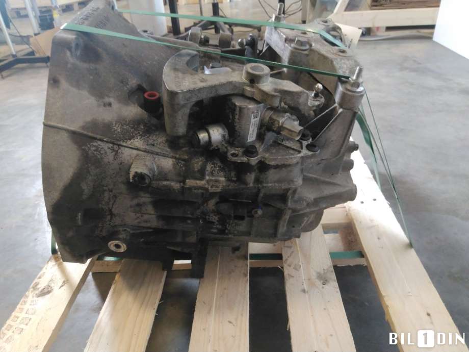Girkasse manuell 6-trinn til Volvo V70 2007-2013 (Type III, Fase 1)  (VOLVO|36051127|MMT6|BG9R7002JCD)