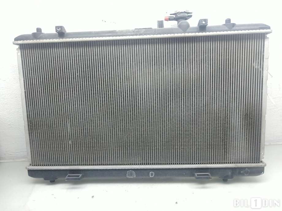Radiator (manuell gir) til Suzuki SX4 2009-2013 (Type I, Fase 2) (SUZUKI|1770079J00|)