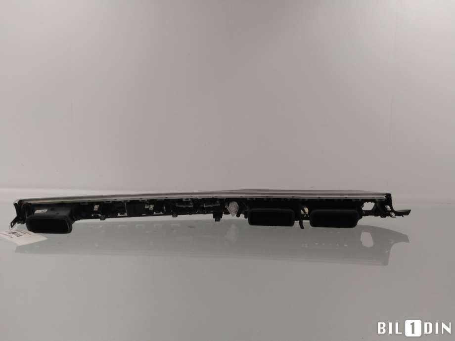 Dashbord friskluftdyse til BMW 5-Serie 2017-->> (G30/G31) (G30/G31) (BMW|64229329545|64229329585|)