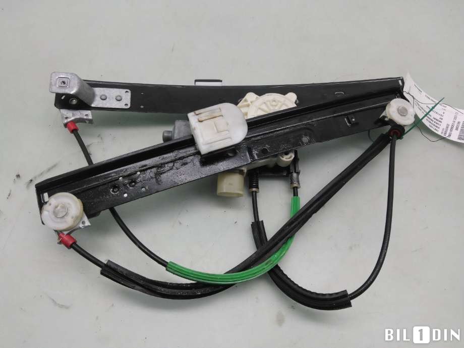 Ruteheis til Ford Mondeo 2011-2014 (Type IV, Fase 2) (FORD|1881205|7S71A27008AA|)