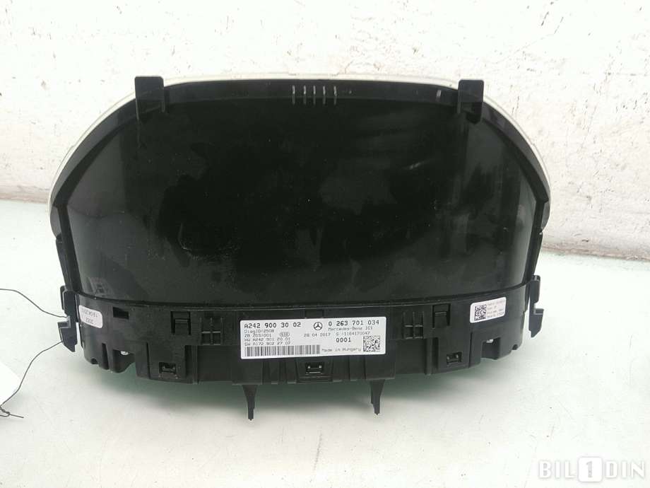 Instrumentpanel til Mercedes B-Klasse 2011-2018 (W246) (W246) (MERCEDES|A2429004502|A2429003002)