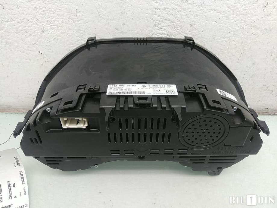 Instrumentpanel til Mercedes B-Klasse 2011-2018 (W246) (W246) (MERCEDES|A2429004502|A2429003002)