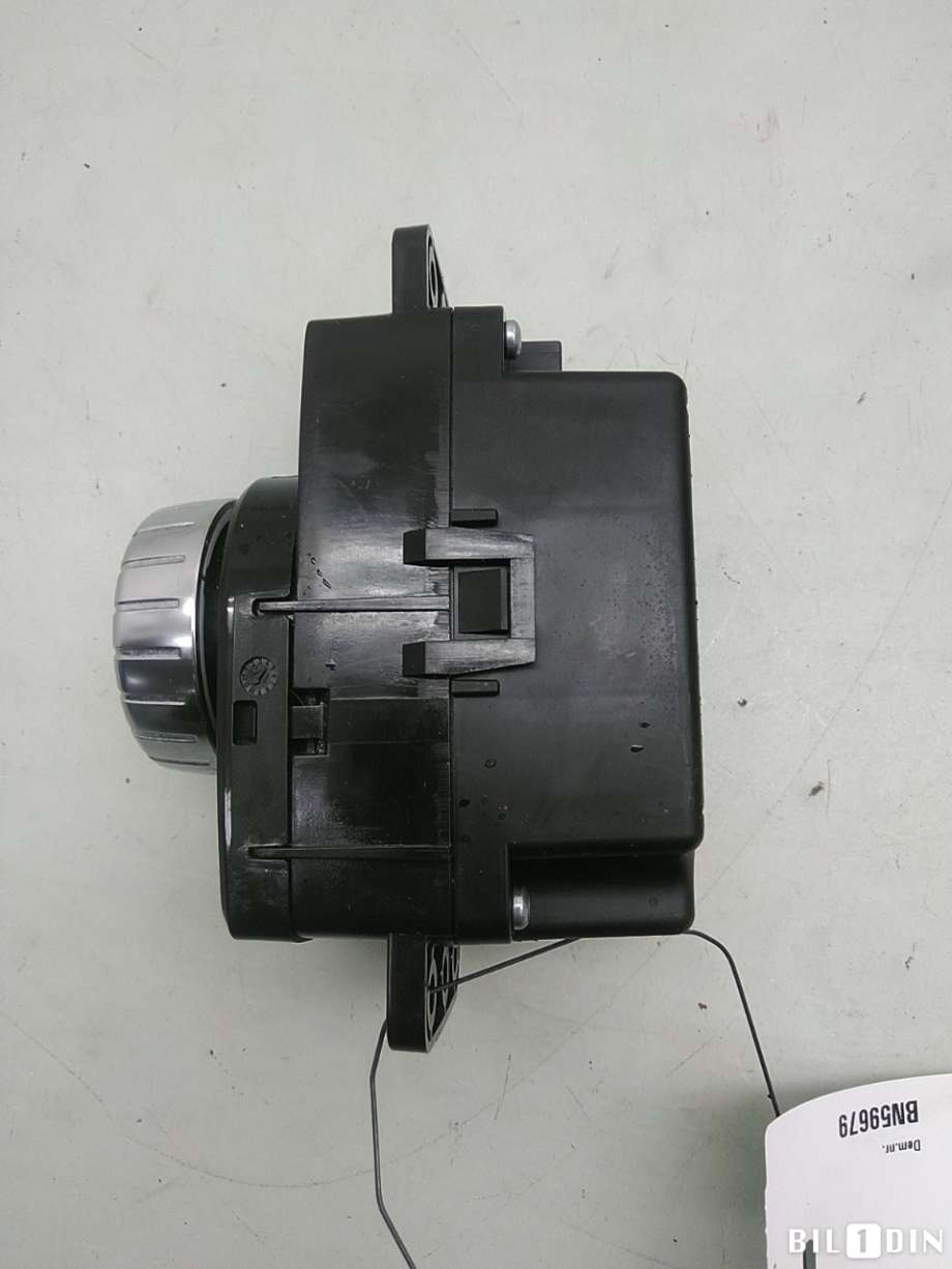 Bilstereo diverse til Mercedes B-Klasse 2011-2018 (W246) (W246) (MERCEDES|A2469009715|)
