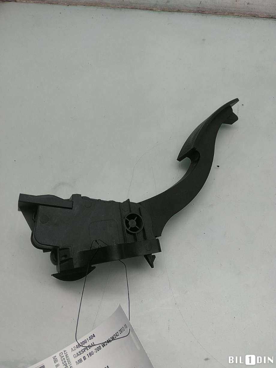 Pedal gass til Mercedes B-Klasse 2011-2018 (W246) (W246) (MERCEDES|A2463001404)