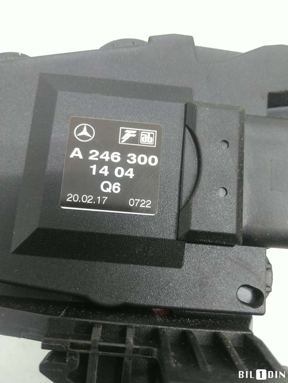 Pedal gass til Mercedes B-Klasse 2011-2018 (W246) (W246) (MERCEDES|A2463001404)