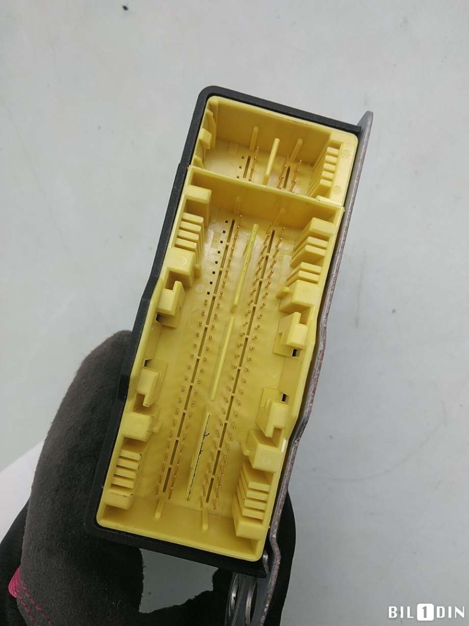 Airbag elektronikk til Mercedes B-Klasse 2011-2018 (W246) (W246) (MERCEDES|A2429002502)