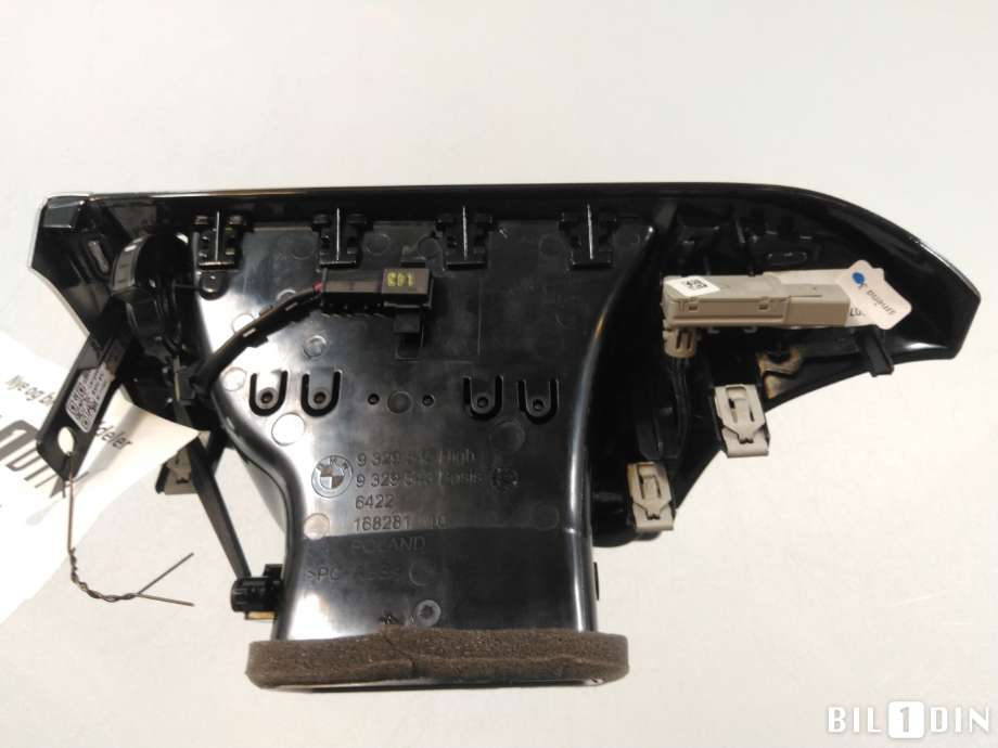 Dashbord friskluftdyse til BMW 5-Serie 2017-->> (G30/G31) (G30/G31) (BMW|64229329545||9329545)