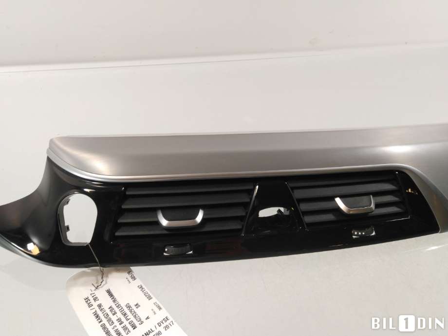 Dashbord friskluftdyse til BMW 5-Serie 2017-->> (G30/G31) (G30/G31) (BMW|64229329579|64229329585|168281)