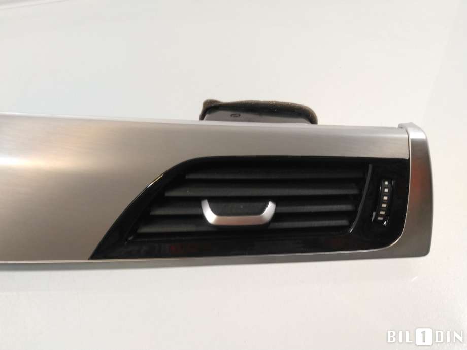 Dashbord friskluftdyse til BMW 5-Serie 2017-->> (G30/G31) (G30/G31) (BMW|64229329579|64229329585|168281)