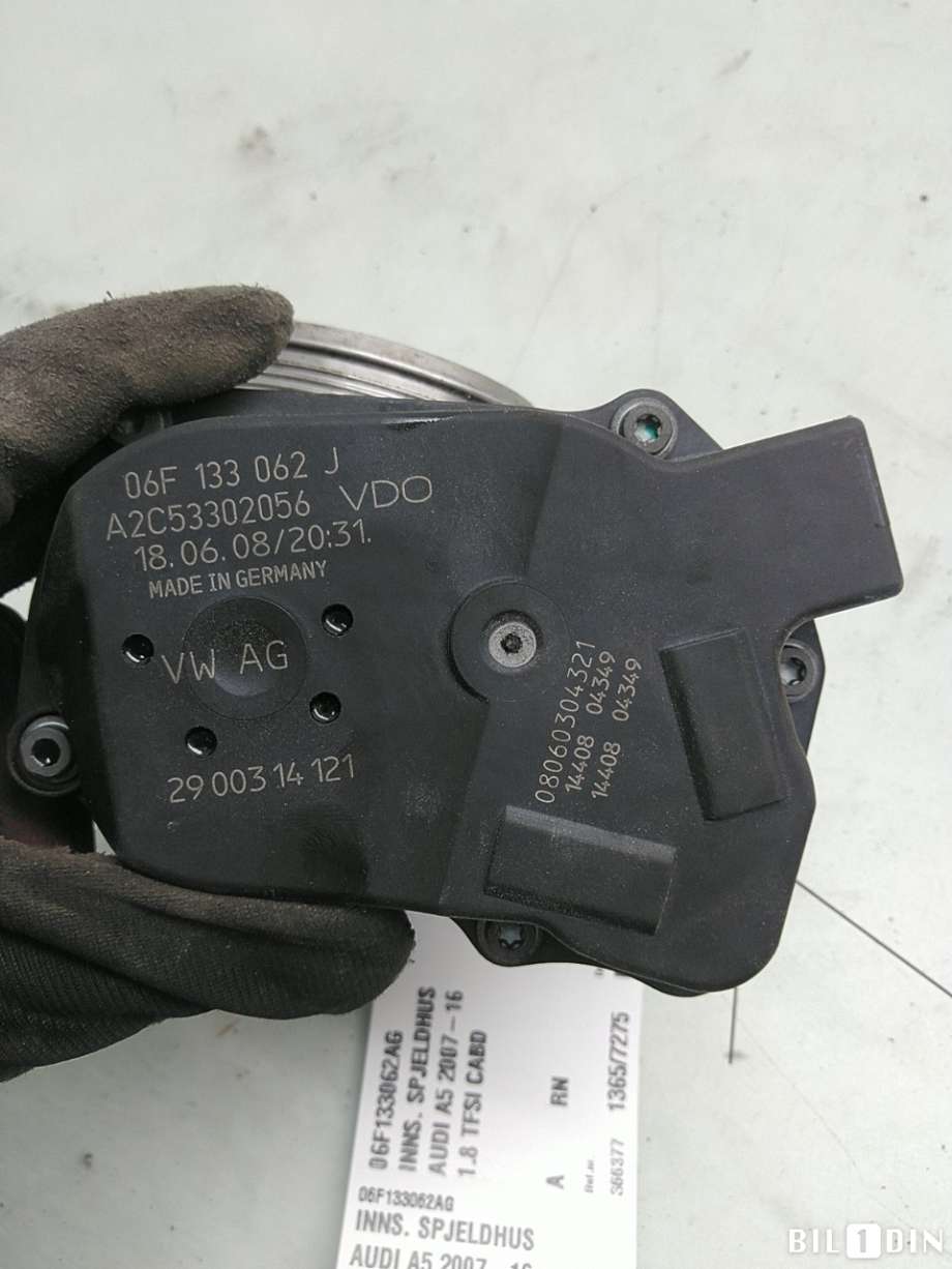 Spjeldhus til Audi A5 2007-2016 (Type I)  (AUDI|06F133062AG||2900314121)