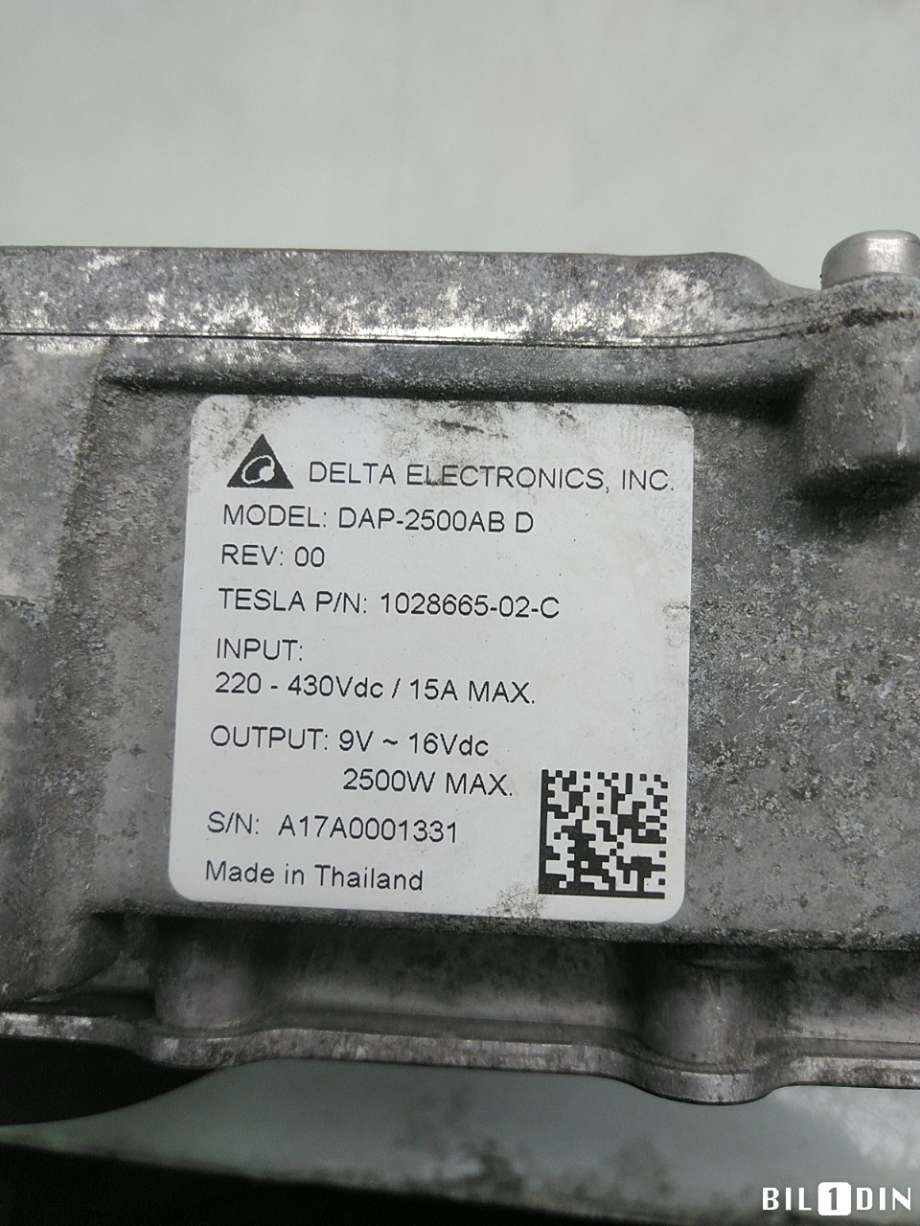DCDC converter elbil til Mercedes B-Klasse 2011-2018 (W246) (W246) (MERCEDES|A2423424700|)