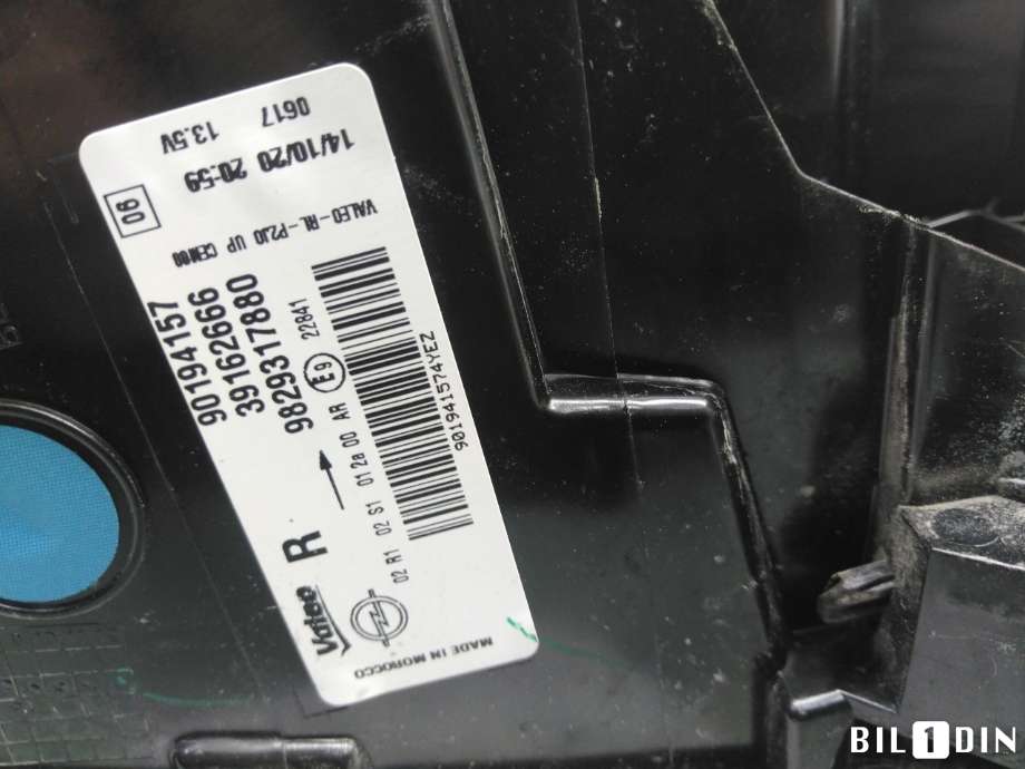 Baklykt høyre til Opel Corsa F 2019-->>  (OPEL|9829317880|39162666|90194157)