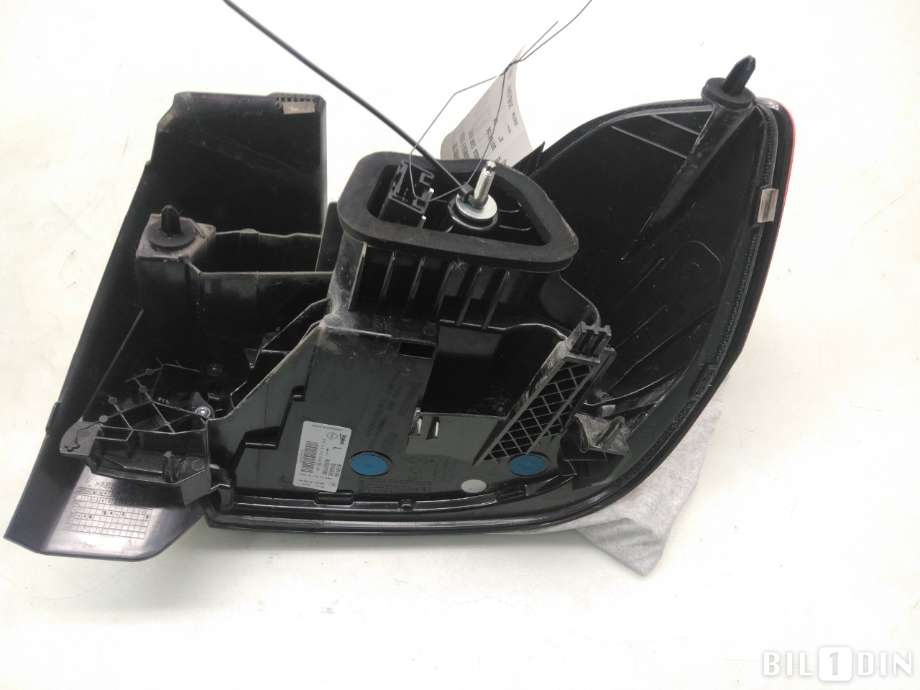 Baklykt venstre til Opel Corsa F 2019-->>  (OPEL|9829317980|90194156|39162665)