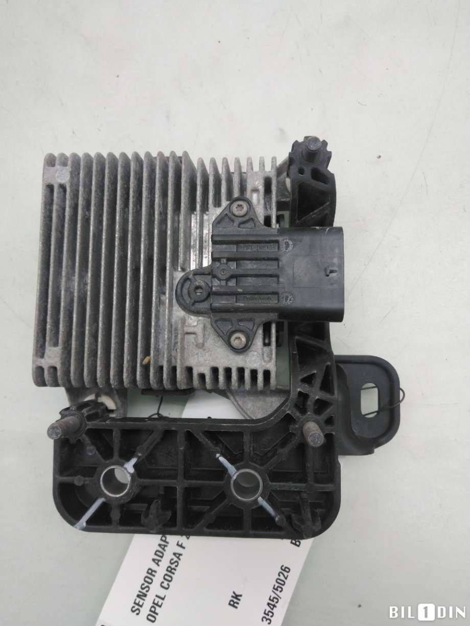 Sensor radar til Opel Corsa F 2019-->>  (OPEL||9839967780)