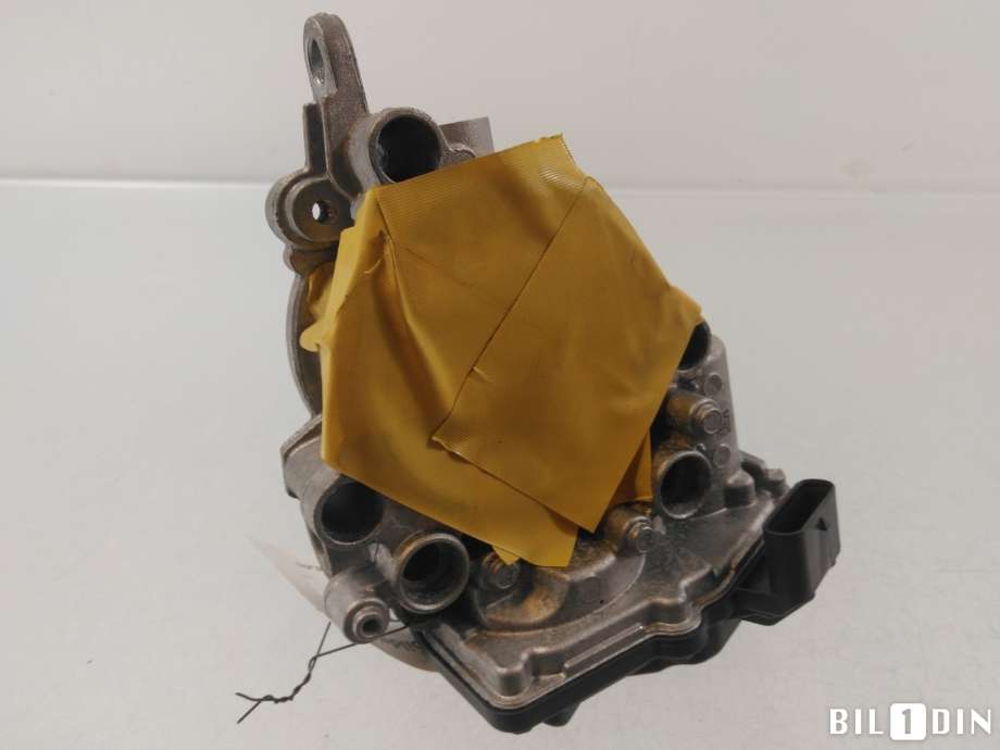 Spjeldhus til BMW 5-Serie 2017-->> (G30/G31) (G30/G31) (BMW|13548623324||8623324)