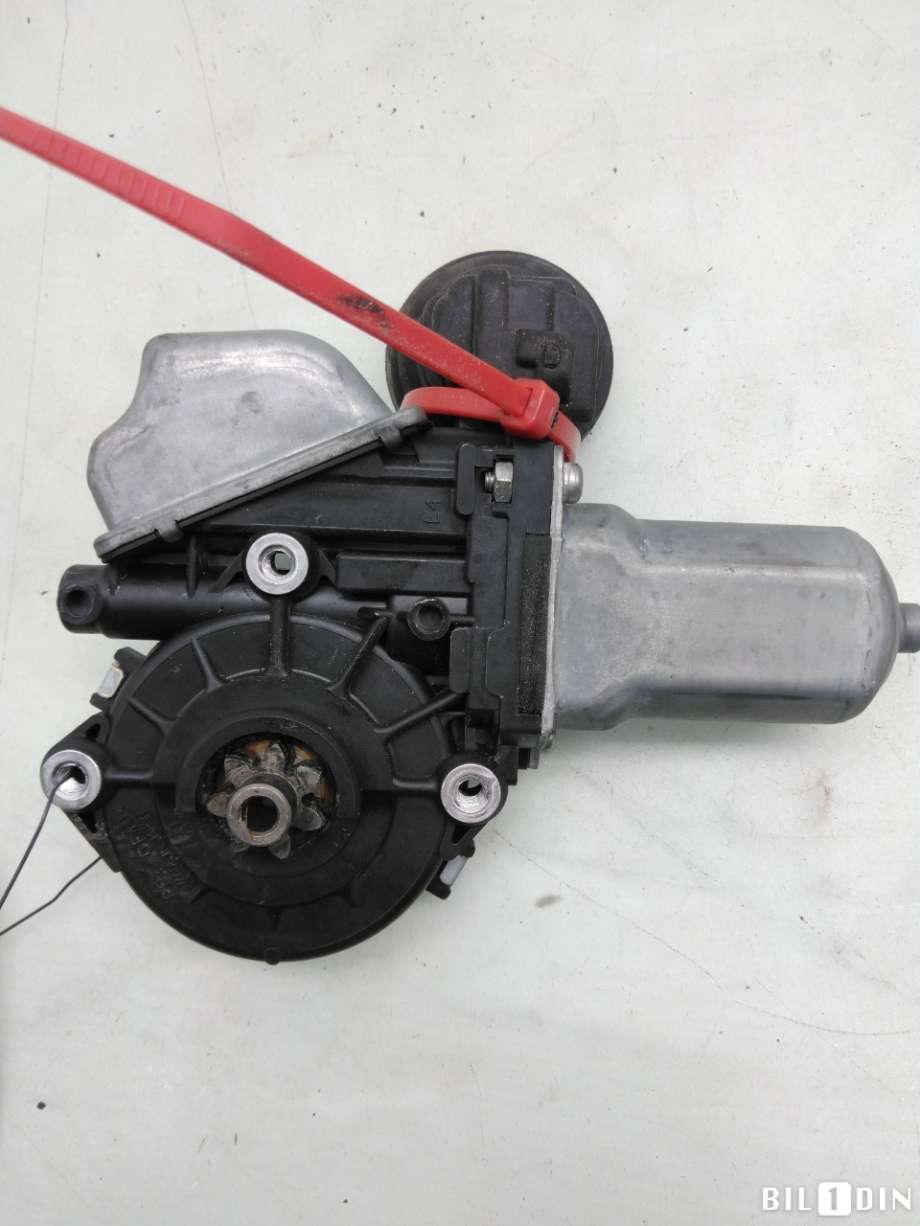 Ruteheis venstre foran til Toyota RAV4 2013-2015 (Type IV, Fase 1)  (TOYOTA|8572042110||0620203010)