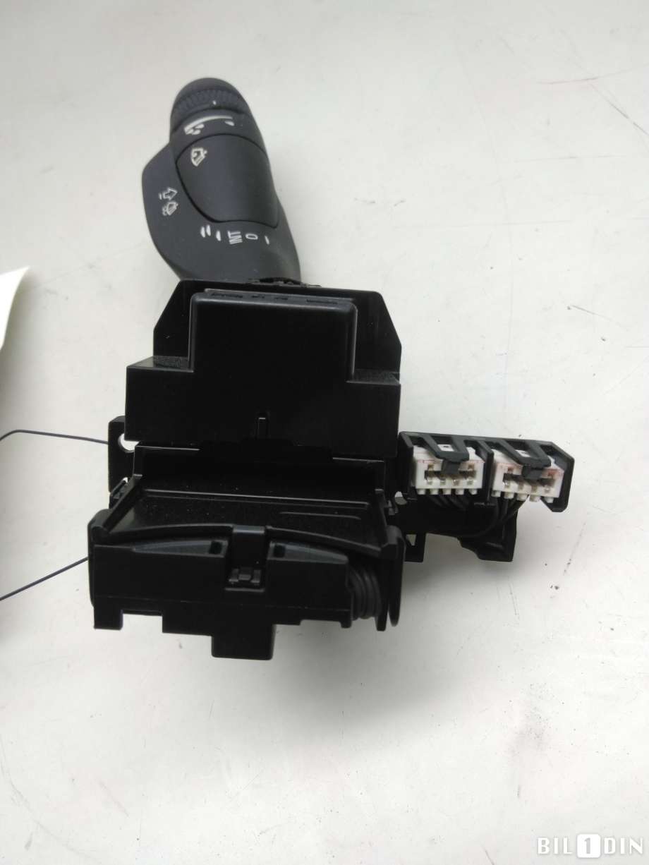 Bryter visker til Volvo V90 / V90 CC / S90 2016-->>  (VOLVO||32266886|31674101)