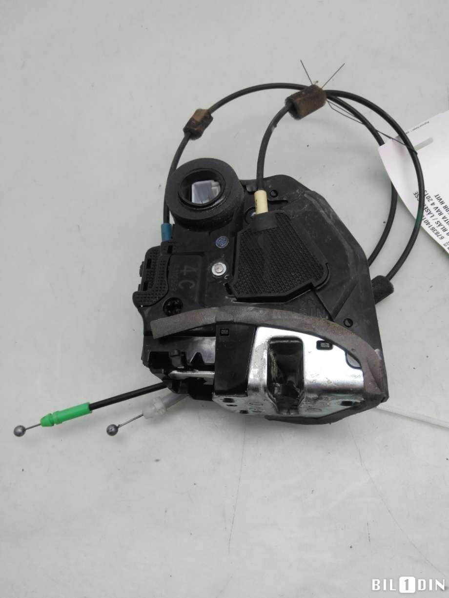 Låsekasse høyre bak til Toyota RAV4 2013-2015 (Type IV, Fase 1)  (TOYOTA|6783614010|)