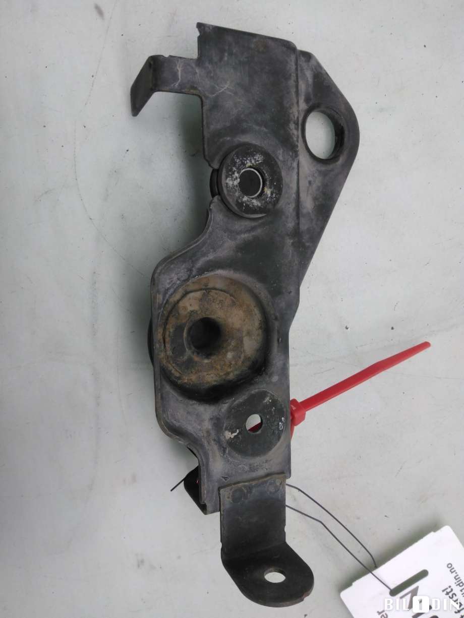 Diverse deler til Toyota RAV4 2013-2015 (Type IV, Fase 1)  (TOYOTA|1653426050|)