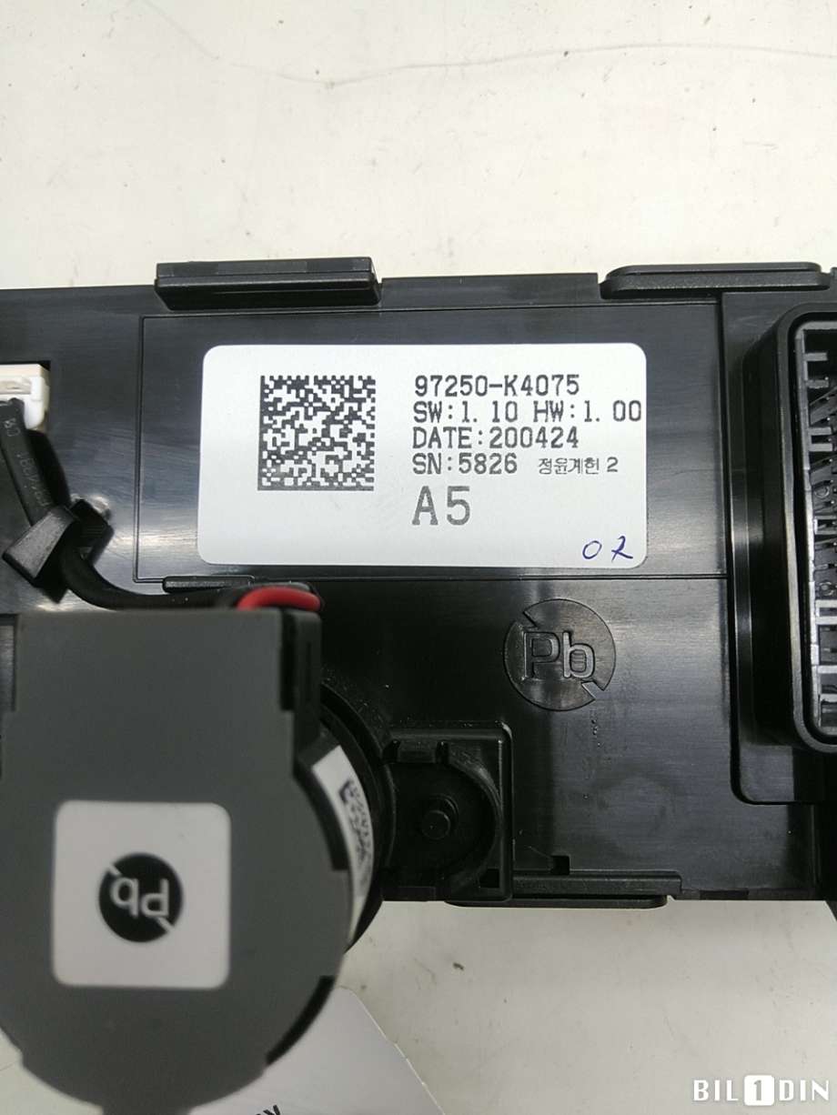 Varmeapparat betjening til Hyundai Kona 2017-2021 (Type I, Fase 1)  (HYUNDAI|97250K4075|)
