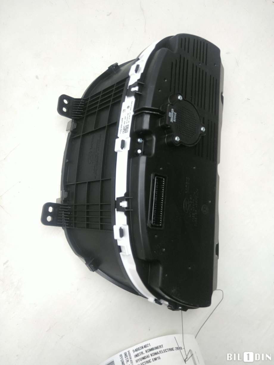 Instrumentpanel til Hyundai Kona 2017-2021 (Type I, Fase 1)  (HYUNDAI|94003K4021|)