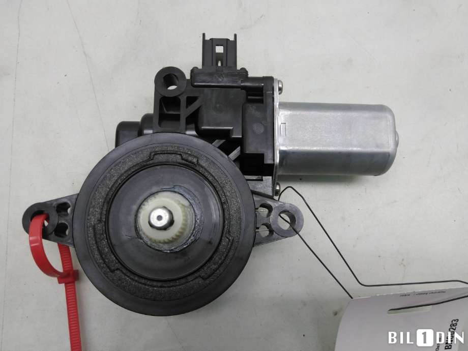 Ruteheis venstre foran til Mazda 6 2015-2018 (Type III, Fase 2)  (MAZDA|D6515958XB|D6515958XA|)