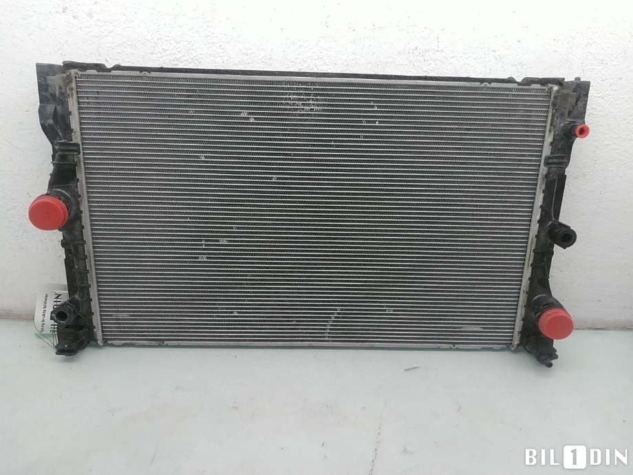 Radiator (automat gir) til BMW 5-Serie, 2017-->> (G30/G31) (G30/G31) (BMW|17118474824)