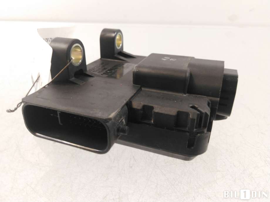 Styreenhet diverse til Toyota Avensis 2009-2015 (Type III, Fase 1) (TOYOTA|8953020430||0791004711)