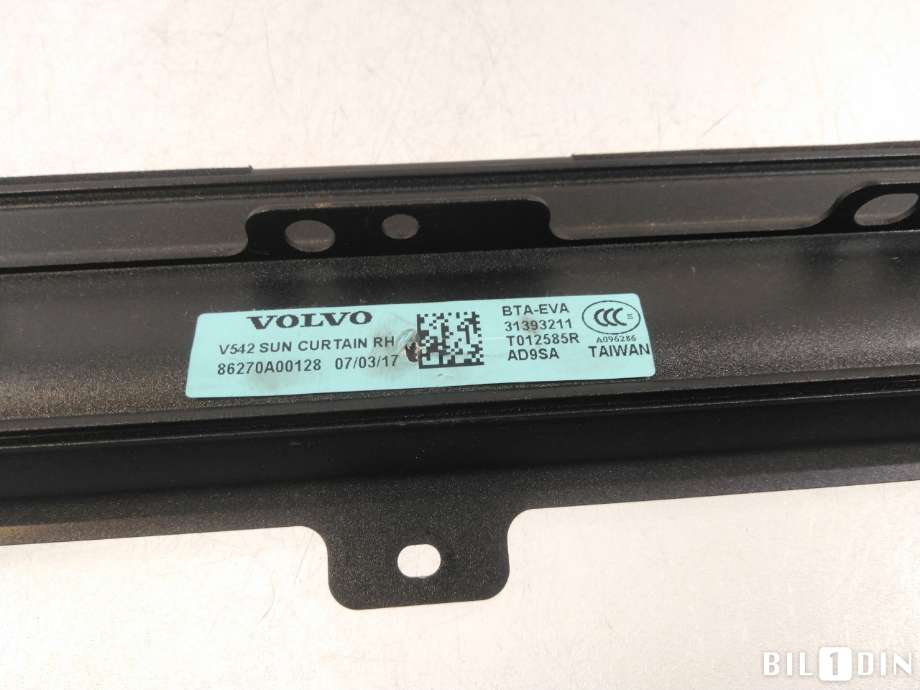 Solskjerm til Volvo V90 / V90 CC / S90 2016-->>  (VOLVO|31393211|)