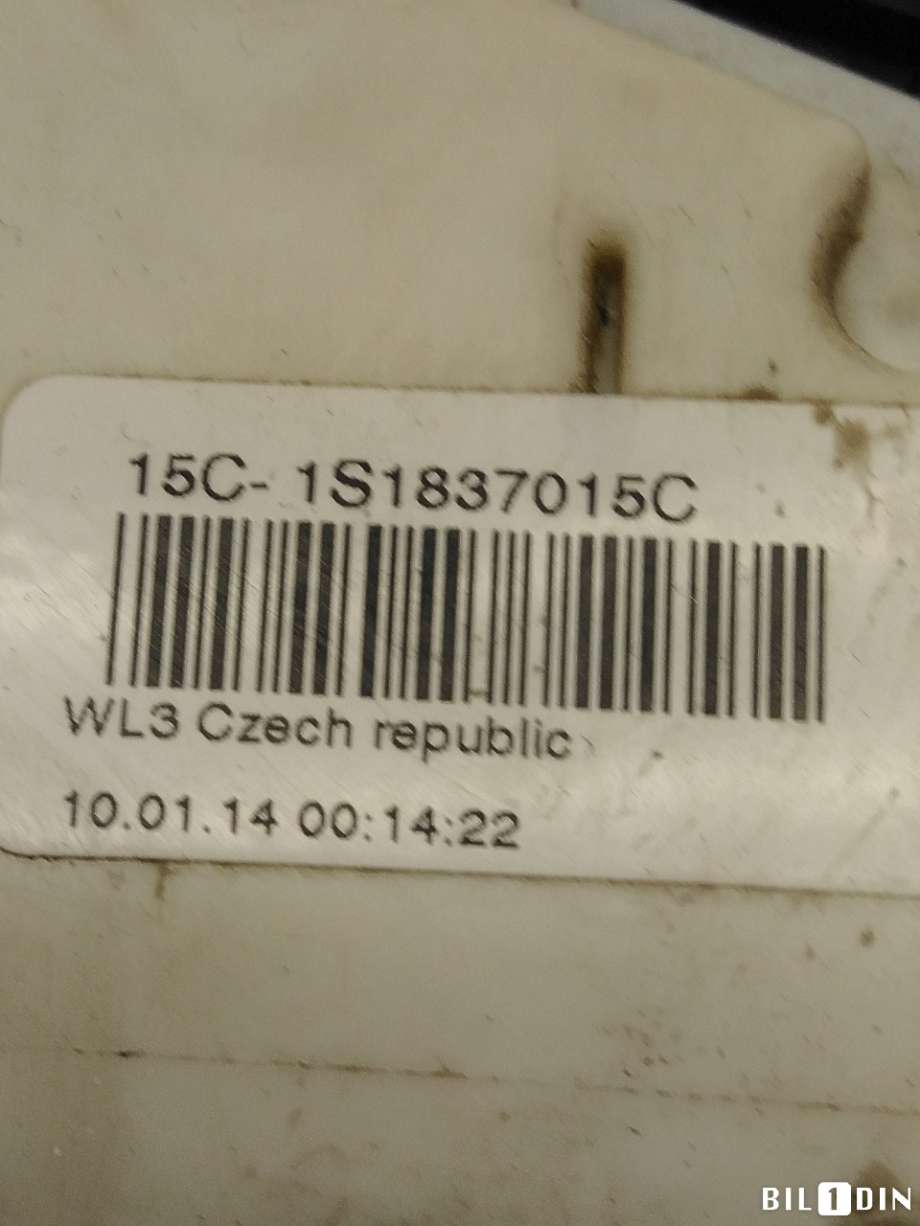 Låsekasse venstre foran til Škoda Superb 2008-2015 (Type II)  (SKODA|1S1837015H|)