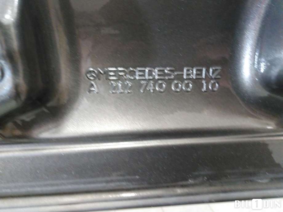 Bakluke til Mercedes E-Klasse 2009-2013 (Fase 1) (W212) (W212) (MERCEDES|A2127400105|)