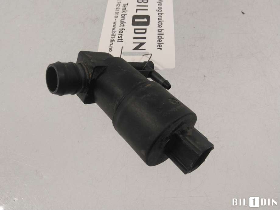 Spylerpumpe bak til Toyota Yaris 2012-2014 (Type III, Fase 1)  (TOYOTA|853300F020|)