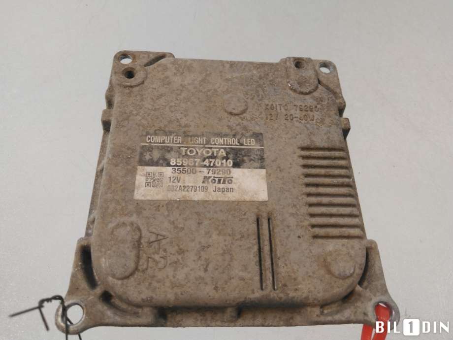 Styreenhet xenon/ballast til Toyota Prius, 2009-2016 (Type III) (COMBI) (COMBI) (TOYOTA|8110747240)
