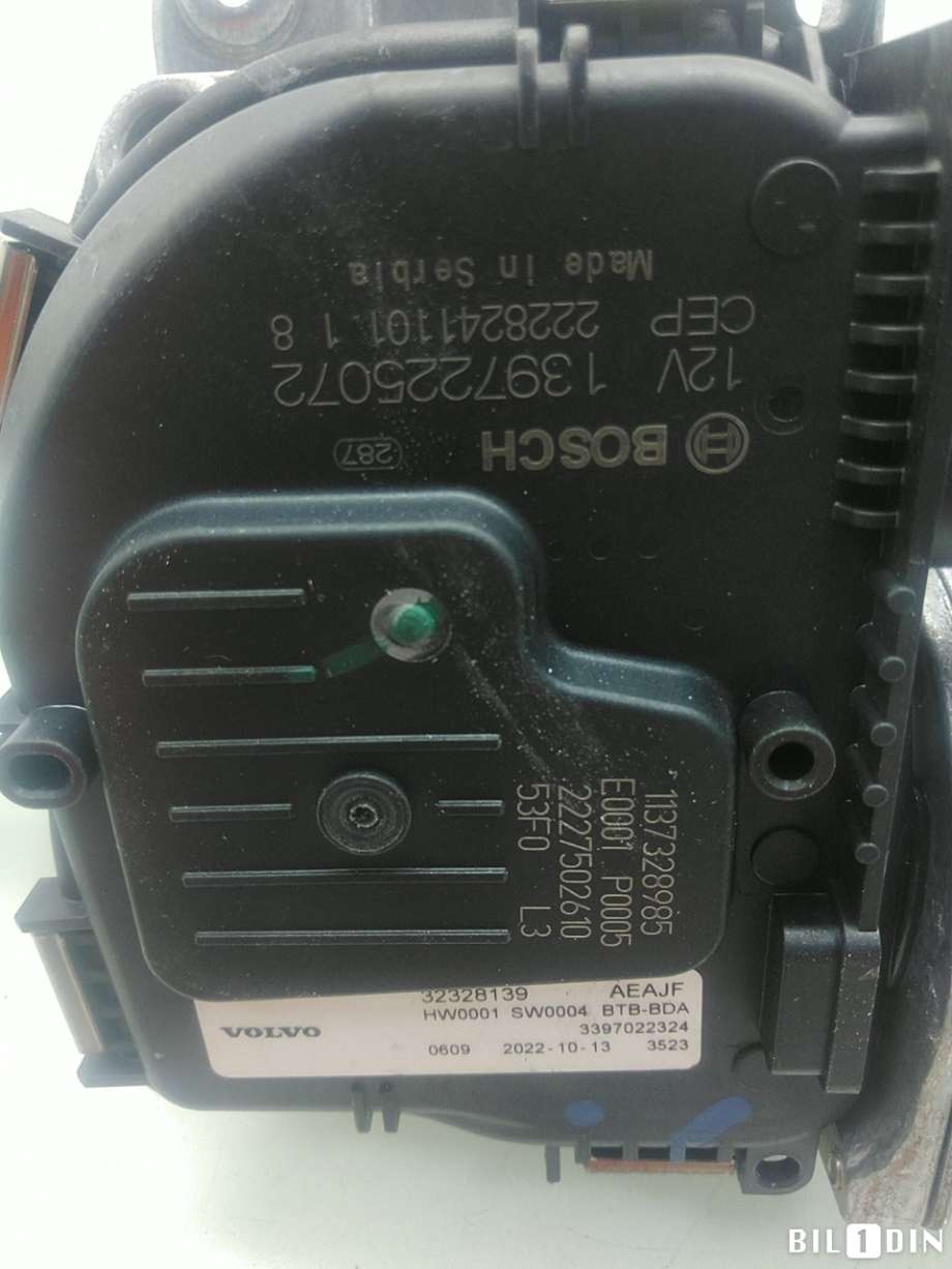 Viskermotor frontrute til Volvo C40 Recharge 2021-2024  (32328139|)