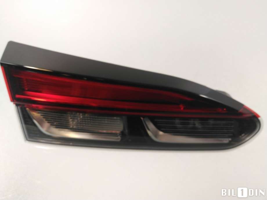 Baklykt venstre indre til Toyota Corolla, 2019-->>  (TOYOTA COROLLA CROSS KOMBI|8159116050)