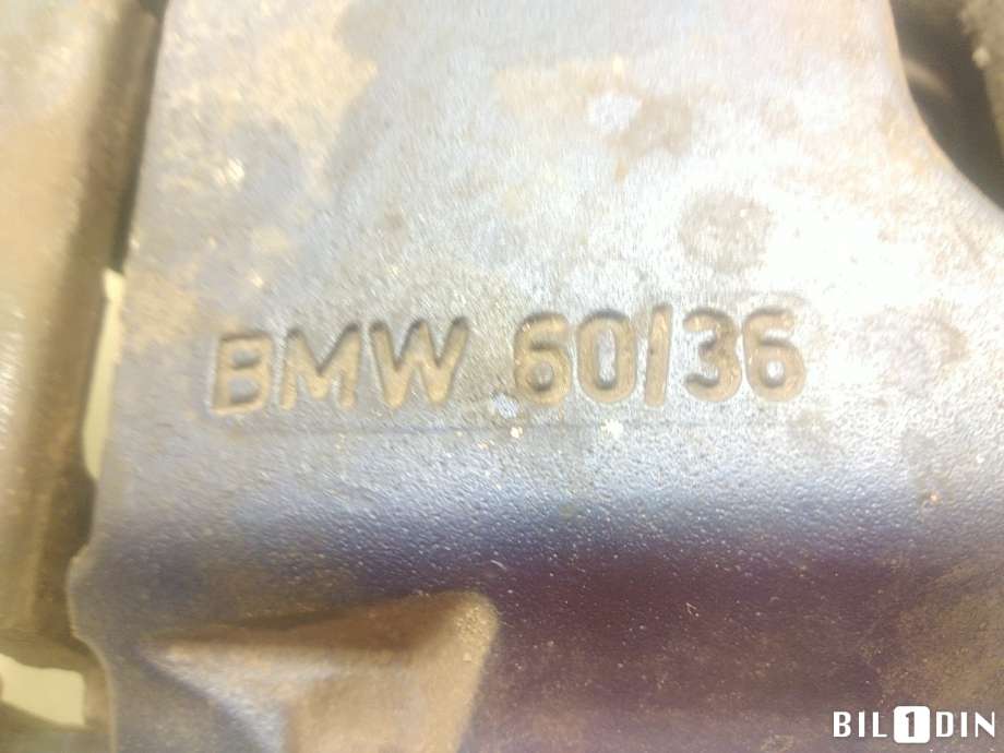 Bremsecaliper venstre foran til BMW 7-Serie 2009-2015 (F01/F02/F03/F04) (F01/F02/F03/F04) (BMW|34116786817|)