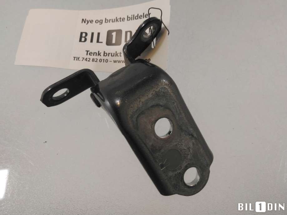 Hengsler til Toyota RAV4 2019-->> (Type V)  (TOYOTA|6877033050||A046694)