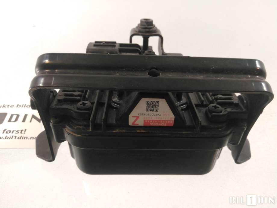 Sensor radar til Toyota RAV4 2016-2019 (Type IV, Fase 2)  (TOYOTA|8821047090|)