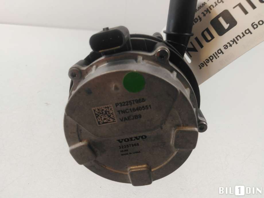 Vannpumpe til Volvo C40 Recharge 2021-2024 (32135207||32257968)