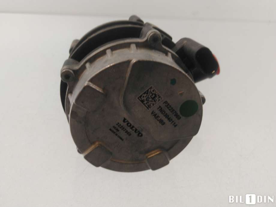 Vannpumpe til Volvo C40 Recharge 2021-2024  (32135208||32257969)